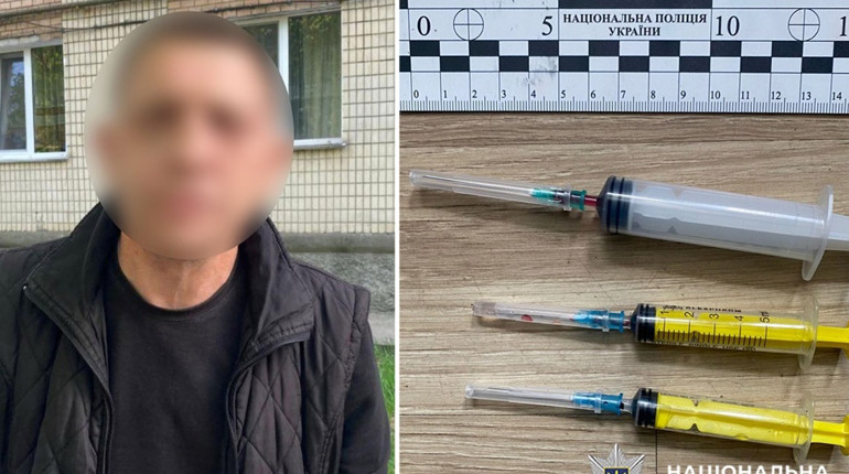 У Старокостянтинові викрили наркопритон і торговця метадоном: зловмисника взято під варту