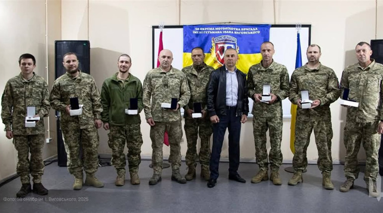 Володимир Діденко з Великобудищанської громади нагороджений відзнаками Міноборони
