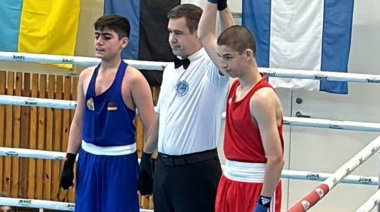 Учень з Кременця виграв міжнародний турнір з боксу