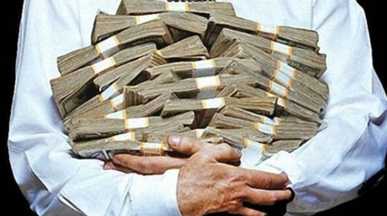 Рекордні доходи українців у 2024 році: де живуть мільйонери і скільки сплачують податків