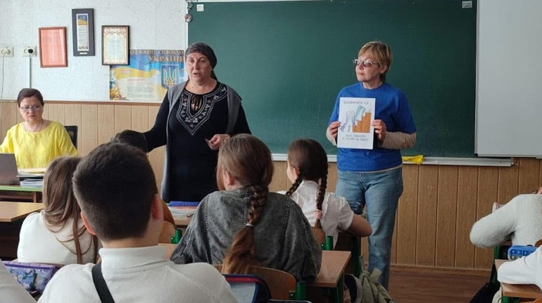 Бібліотекарі Південного провели урок безбар’єрності для п’ятикласників (ФОТО)