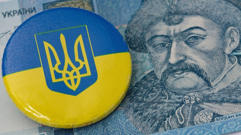 В Україні затверджена нова система оплати праці державних службовців: що зміниться