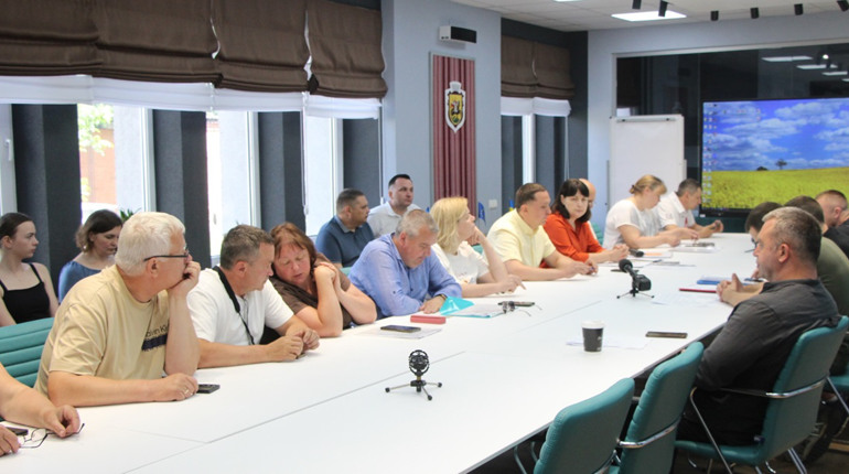 МАФ на вул. Гоголя: у відкритому обговоренні шукали рішення на виправлення ситуації