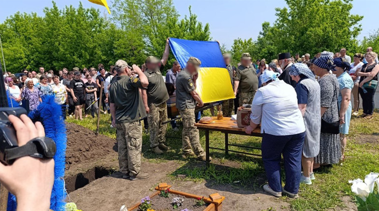 Полонщина прощалася зі своїм захисником Олександром Нестеруком