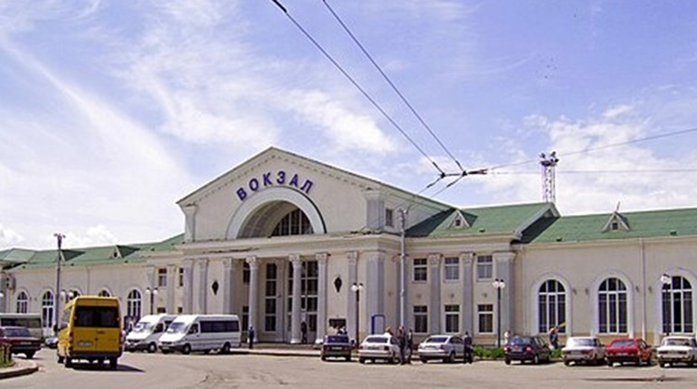 Через загрозу російських атак «Укрзалізниця» посилює заходи безпеки: що варто знати гадячанам