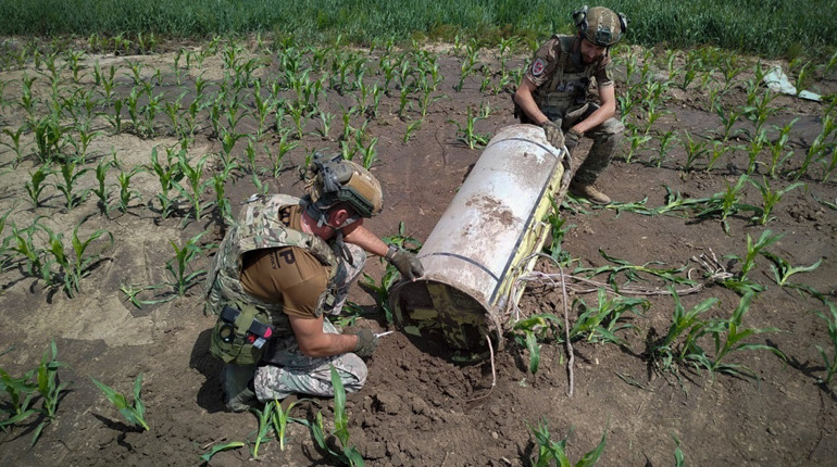 На Сумщині знешкодили уламки російської ракети, що не розірвалася