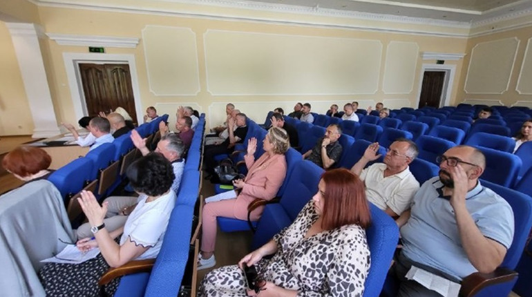 Гадяцька громада спрямувала додаткові кошти на благоустрій, ремонт і підтримку комунальних служб