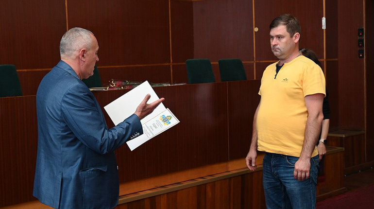 У Кагарлику держслужбовців вітали із професіниим святом