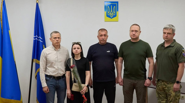 Нікопольщина вшанувала героїв: загиблих воїнів нагороджено орденами «За мужність»