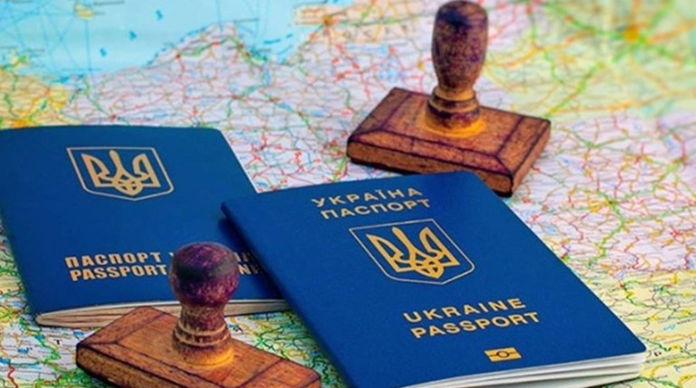 Множинне громадянство в Україні: що передбачає новий закон і кого торкнуться зміни