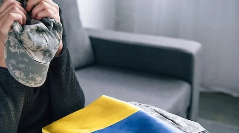 Родини зниклих безвісти захисників на Хмельниччині можуть ознайомитись з каталогом невпізнаних тіл