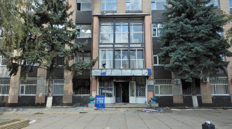 Катівня в Куп’янську: 18 підозрюваних у знущаннях над цивільними — серед них 14 місцевих