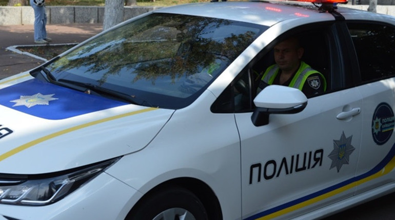 У Переяславі жінка втратила гроші через шахрайське оголошення у Facebook: хроніка поліції