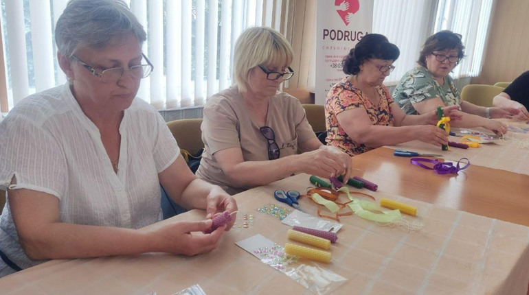 Жінки Волноваського району зустрілися у межах проєкту "PODRUGA", щоб віднайти особистий ресурс