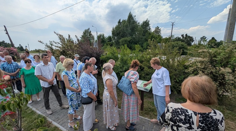«Кременецькі гори» відкрили еколого-освітню стежку з елементами безбар’єрності