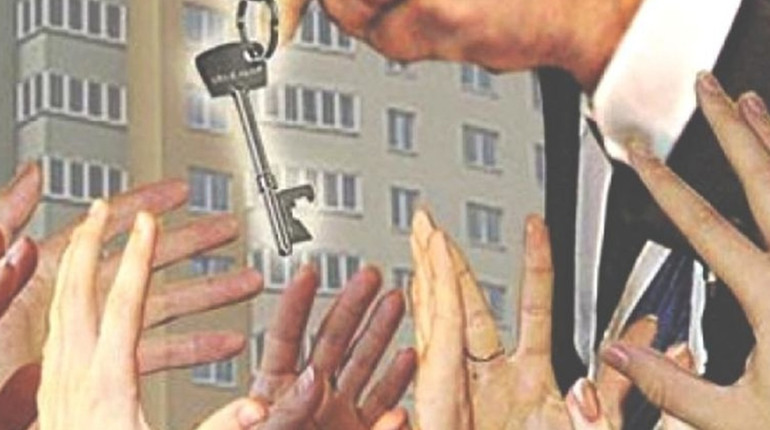 Окупаційна “благодійність” на Херсонщині: як росіяни відбирають житло і передають лояльним фахівцям
