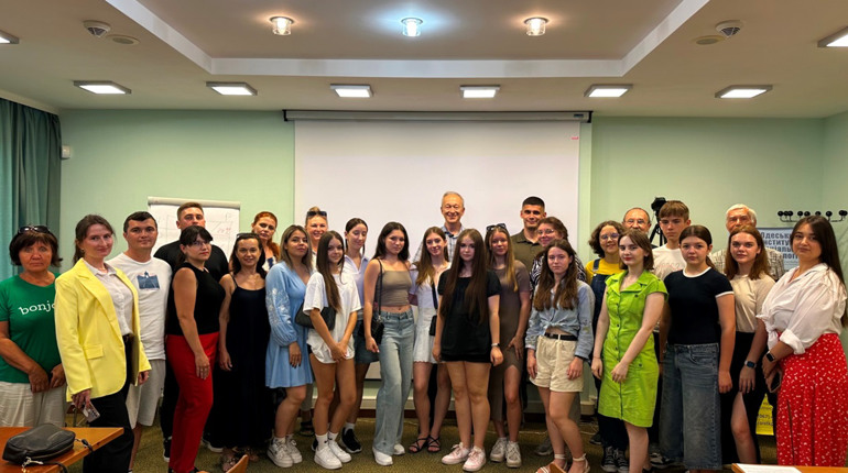 Тренінг у Південному об'єднав молодь і депутатів навколо спільних проєктів (ФОТО)