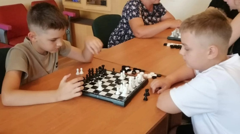У Центрі підтримки мешканців Великоновосілківської громади відбувся шаховий турнір