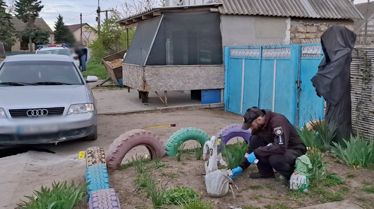 На Одещині чоловік кинув учбову гранату в людей через конфлікт на дорозі