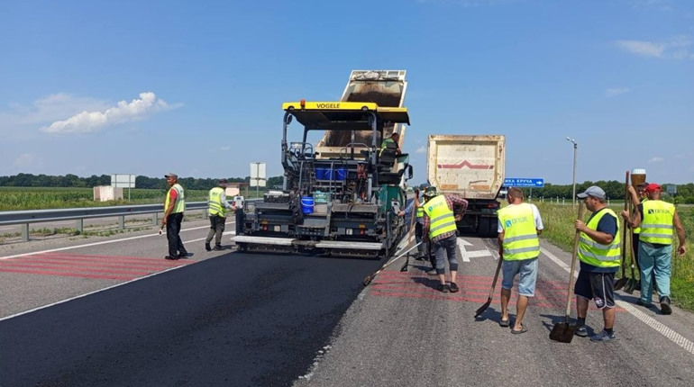 Дорожні ремонти на Гадяччині: відновлення місцевих автошляхів