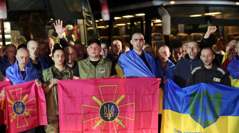Великий обмін триває: з російського полону повернулися ще десятки українських Захисників