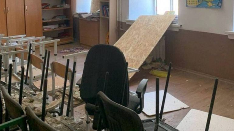 Окупанти вдень атакували центр Херсона з авіації, артилерією та дронами