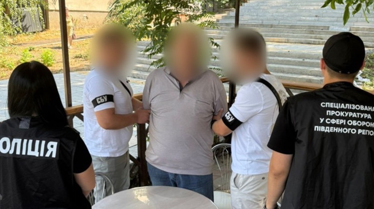 На Одещині затримали в.о. начальника районного ТЦК за хабар у $1500 (ФОТО)
