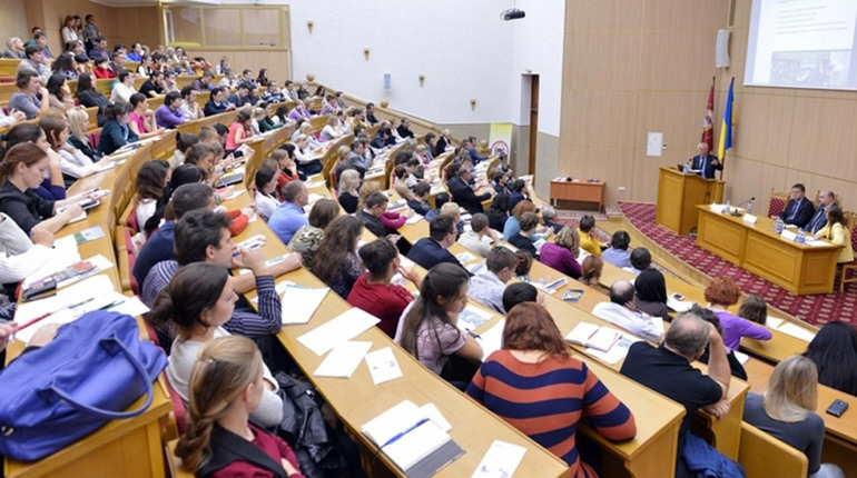 Гранти, держзамовлення і популярні спеціальності: підсумки вступної кампанії