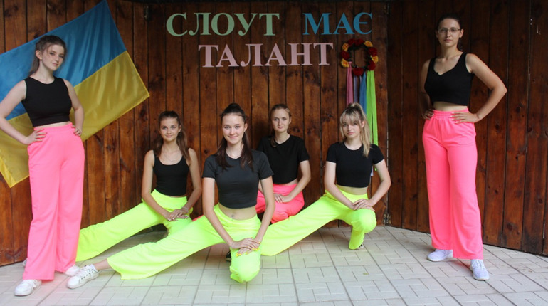 «Слоут має талант»: у Березівській громаді відбулося благодійне свято