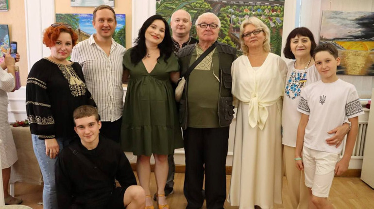 У Фастівському музеї відкрилася арт-виставка «Поклик душі» Вікторії Костоглод