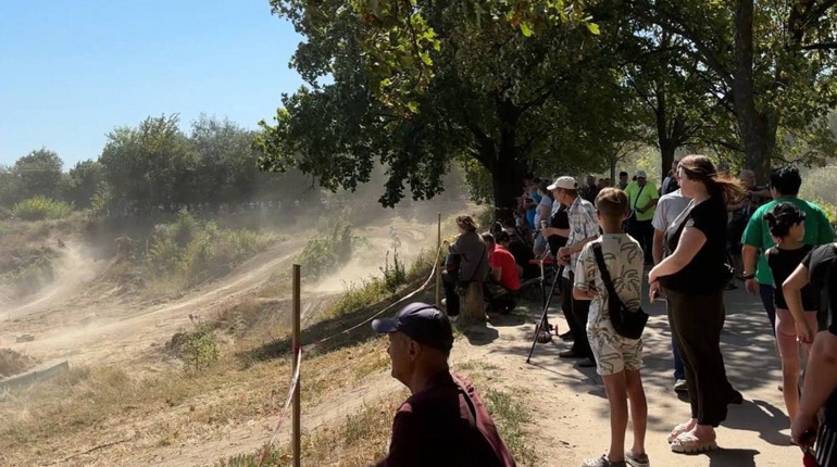 Мотокрос у Жовтих Водах: видовищні перегони на День міста та День шахтаря