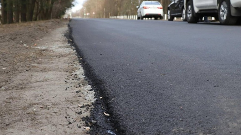 До уваги патрульної служби: мало вказівників поворотів на дорозі Корюківка-Холми