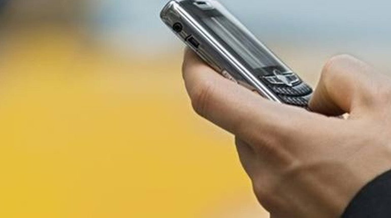 Чому додзвонитися в окупацію стало важче та як тепер безпечно зв’язатися з рідними