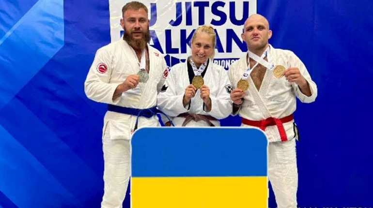 Фастівські спортсмени здобули перемоги на міжнародному турнірі з джиу-джитсу в Афінах