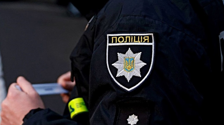 У селі на Переяславщині сталася ДТП за участі трактора та автомобіля: хроніка поліції