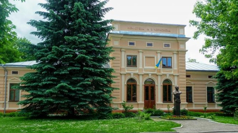 "Здивовані, що отримали весь призовий фонд": директорка дрогобицької бібіліотеки про премію Бандери