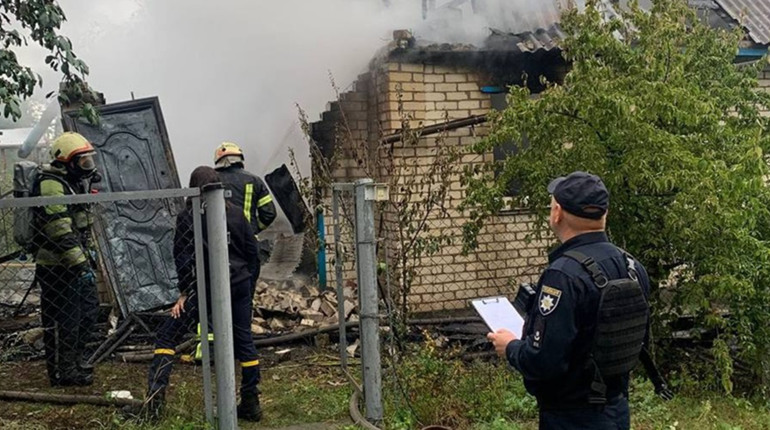 На Фастівщині жінка постраждала внаслідок пожежі у власному будинку
