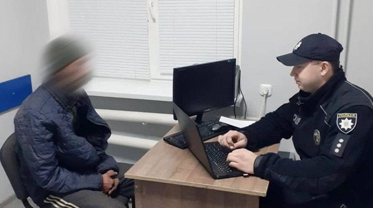 Отримав доступ до картки пенсіонерки й обікрав: на Берестинщині викрили чоловіка