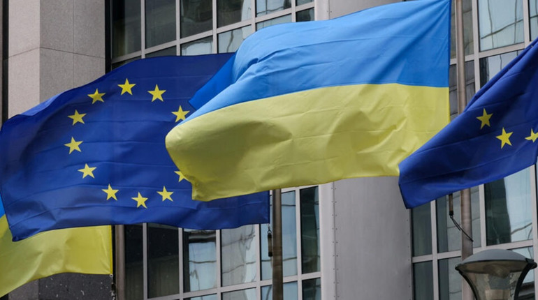 З 12 жовтня змінюються правила перетину кордонів ЄС: що потрібно знати українцям