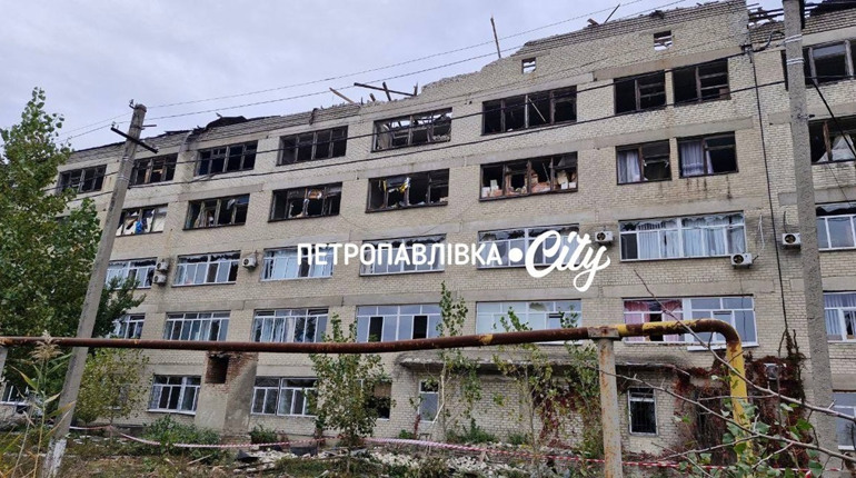 Ніч у Петропавлівці: дрони, вибухи і лікарня під ударом