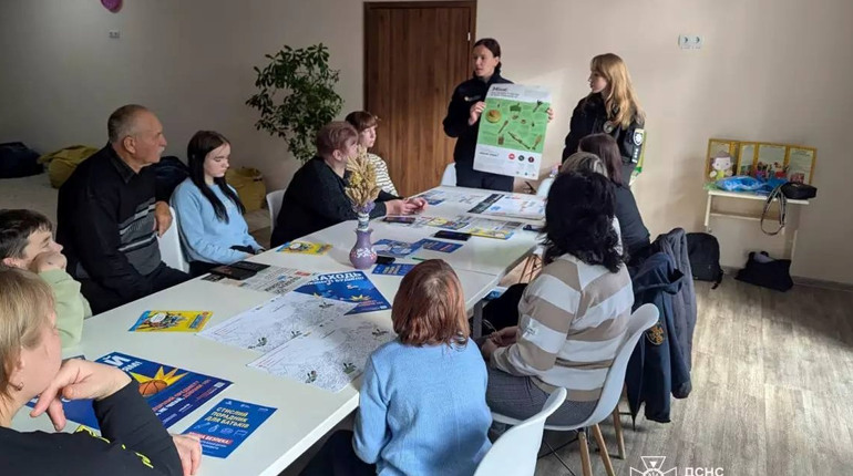 Рятувальники та поліція перевірили безпеку закладів соціальної сфери на Нікопольщині