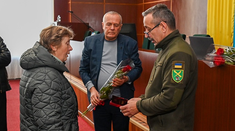 Нагороджено посмертно: на Кагарличчині ордени ще чотирьох Героїв-земляків передали їх рідним