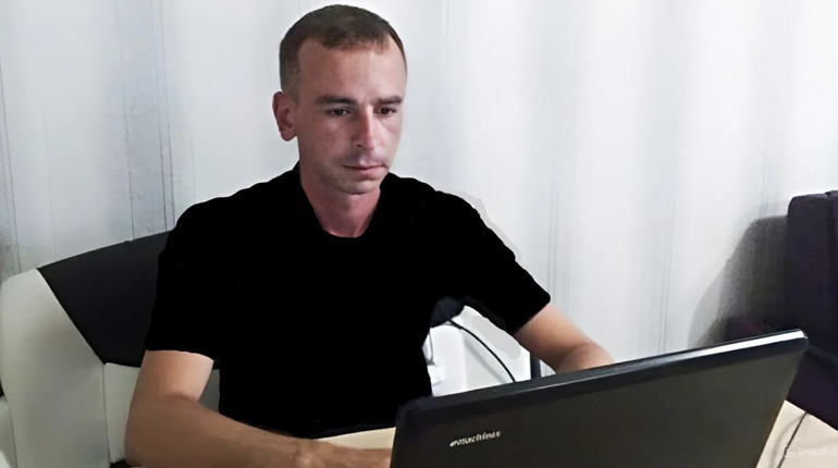 «Не чекайте, поки зупинитесь на узбіччі»: гадячанин про підготовку авто до зими