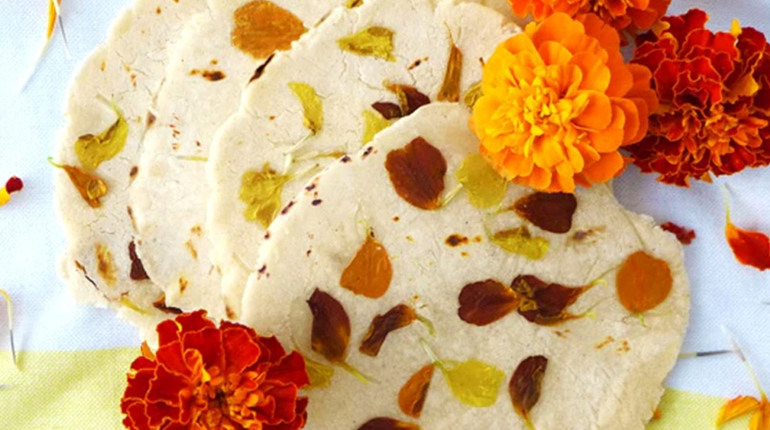 Від клумби до тарілки: готуємо з чорнобривцями