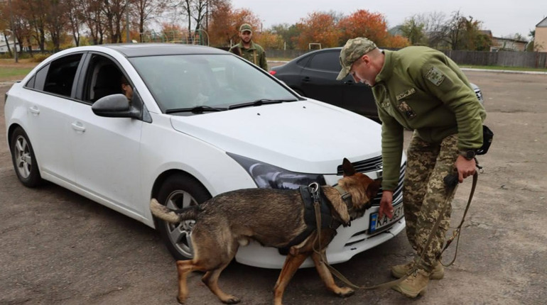 У Фастові юні джури пройшли військово-патріотичні майстер-класи "Джура-прикордонник"