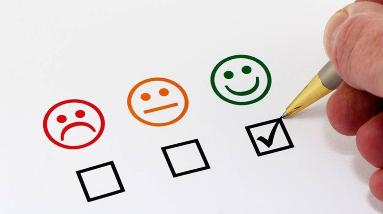 Миколаївська громада запрошує пройти опитування щодо якості соціальних послуг для ВПО