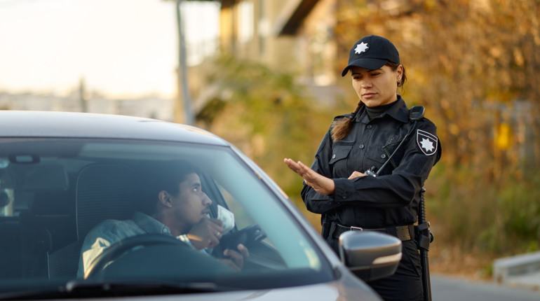 У Гадячі водій вантажівки намагався підкупити поліцеських