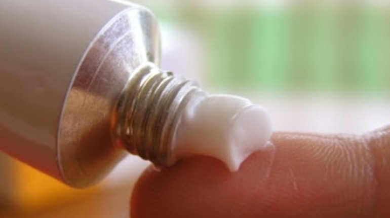 Клотримазол при молочниці: що варто знати перед початком лікування