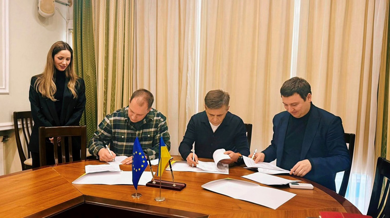 Підписано угоду про розбудову дороги М-15 Одеса–Рені у межах проєкту PREPARE