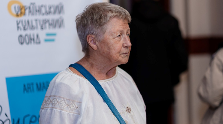 ART MARATHON Вінграновський запрошує усіх 5 листопада до музею на «Вишиванка party»